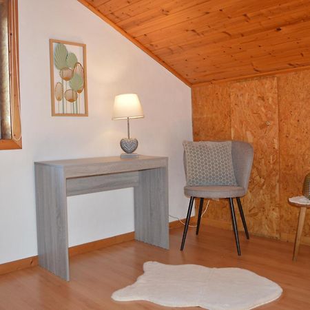 Les Melezes A Stavelot, 5 Personnes Villa Екстериор снимка